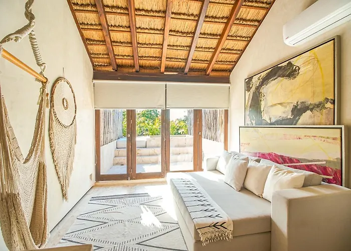 Appartement Eco-chic Design Wrapped In Nature's Elements By Stella *